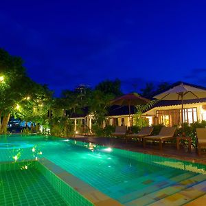 Poolside Villa